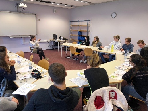 Infoveranstaltung der Gewerkschaft fürs 6. Jahr Infoveranstaltung der Gewerkschaft fürs 6. Jahr